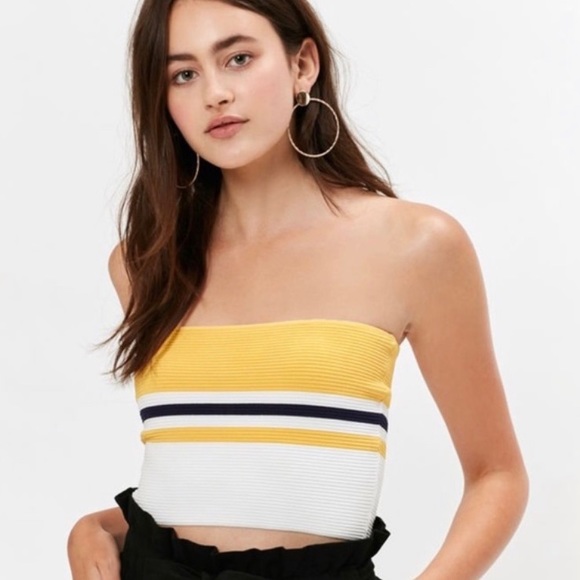 PACSUN new w/ tags Kendall & Kylie Collection Top - Picture 1 of 2